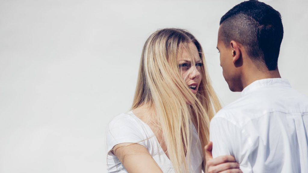 How To Know If Your Boyfriend Is Cheating On You
