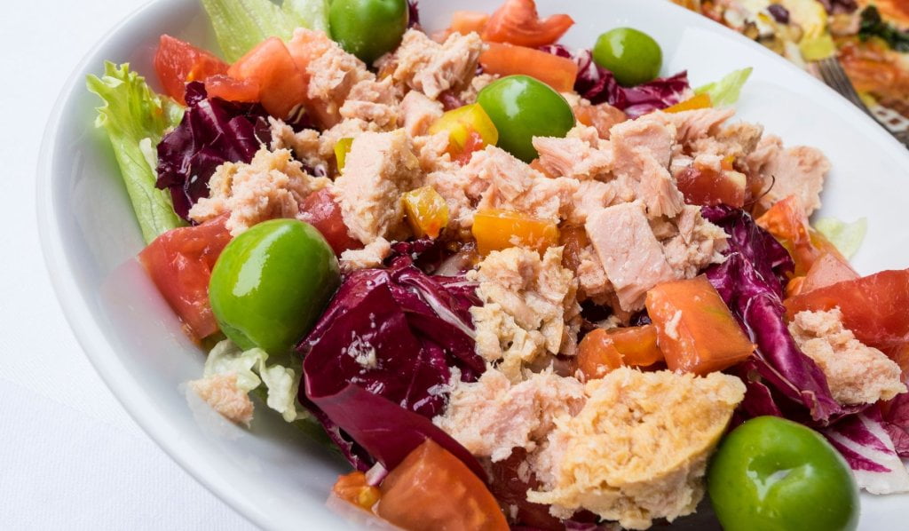 Can Pregnant Women Eat Tuna Fish? Is It Safe?